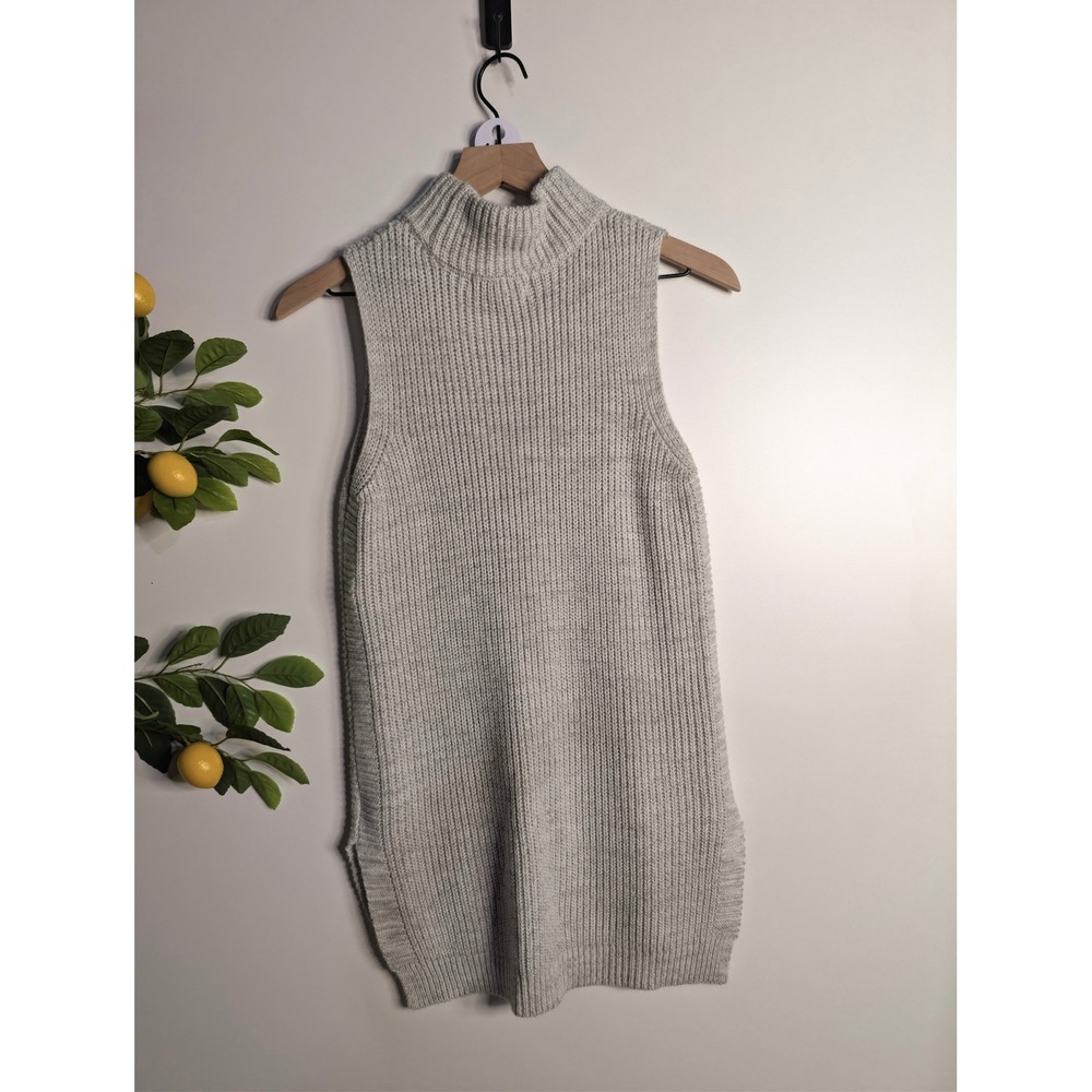 Cloud Chaser Sleeveless Sweater Sz L - Picture 3 of 3